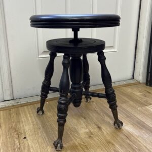 #ST07 Used Piano Stool