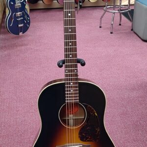 Epiphone J-45 Standard acoustic/electric guitar