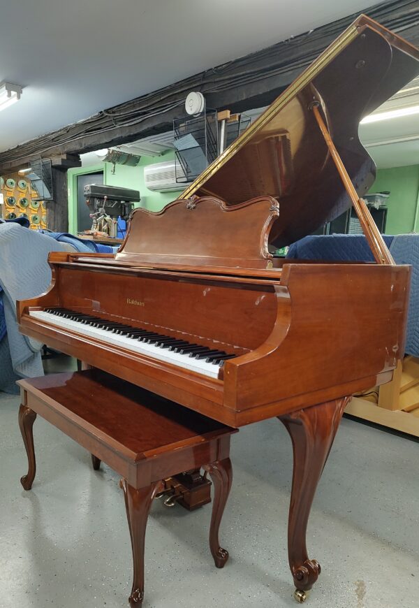 1987 Baldwin 5'8" grand piano